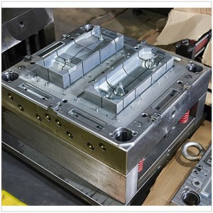 Injection mould